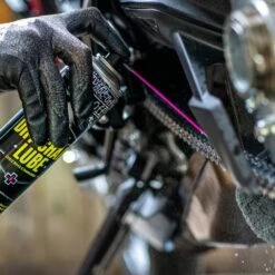 Muc-Off Dry Chain Lube PTFE Kettingspray 400ml 6 Muc-Off Dry Chain Lube PTFE Kettingspray 400ml -Motoronderdelen Winkel muc off chain lube dry ptfe 400ml 4